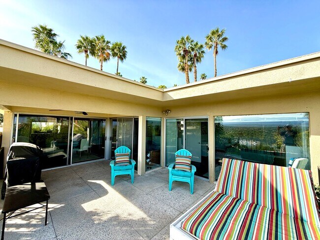 Building Photo - RIMCREST - Rare opportunity 2BR/2BA - Long Term - Furnished / Unfurnished