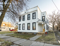 Building Photo - 624 Bush St