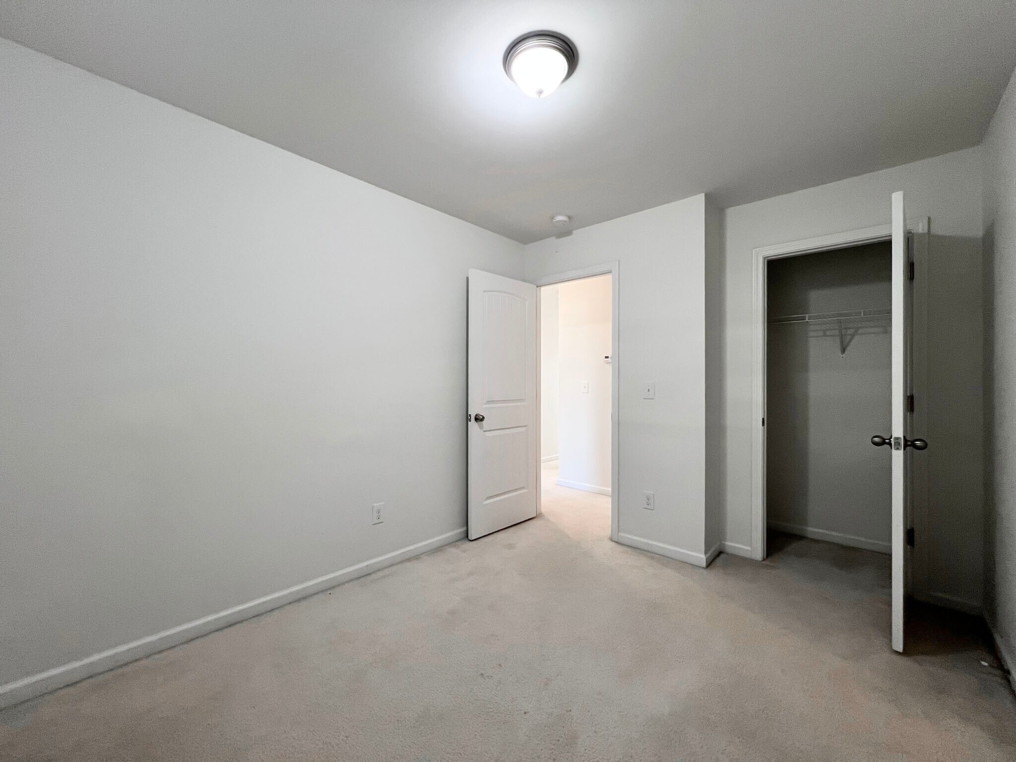 Building Photo - 9938 Sweet Basil Dr