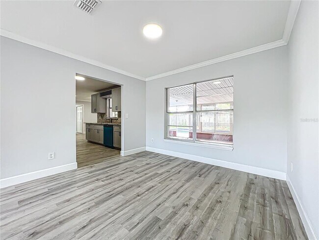 Building Photo - 3230 Caulfield St