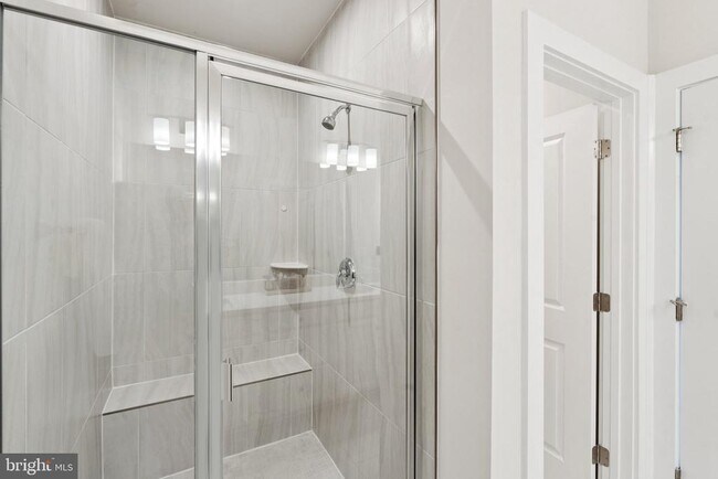 Building Photo - 1750 Blue Spruce St