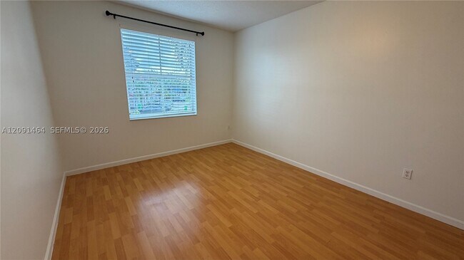 Building Photo - 200 Riverwalk Cir
