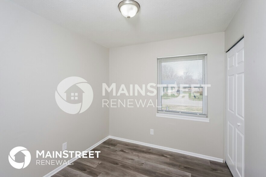 Building Photo - 6506 Maravian Dr