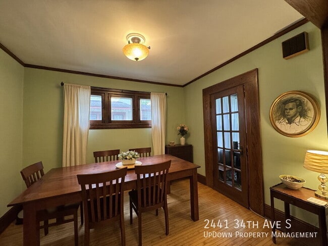 Building Photo - 2441 34th Ave S