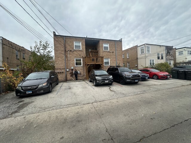 Building Photo - 9007 La Crosse Ave
