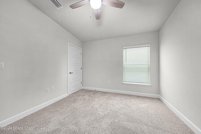 Building Photo - 1059 Grantham Ln