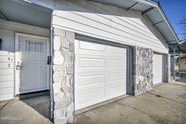 Building Photo - 1642 York Wy