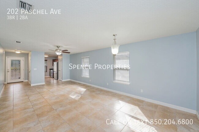 Building Photo - 202 Paschel Ave