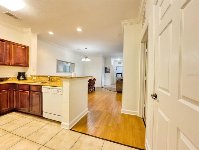 Building Photo - 8010 Tuscany Way