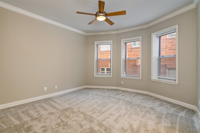 Building Photo - 4250 Lindell Blvd