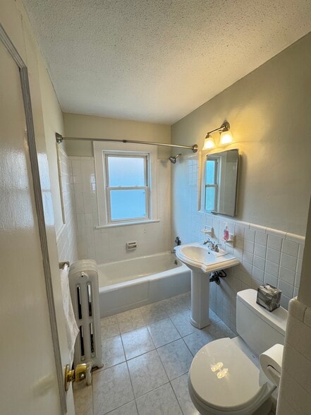 The bathroom - 135 Dover Rd