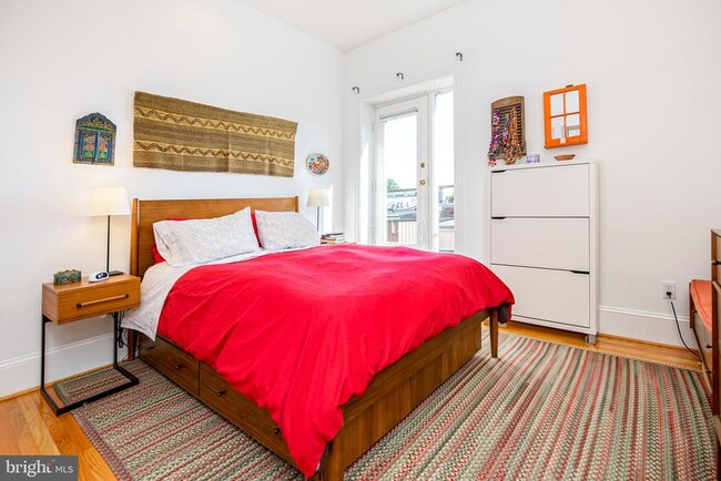 Building Photo - 1807 California St NW