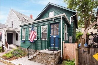 Building Photo - 12 Maitland Ct