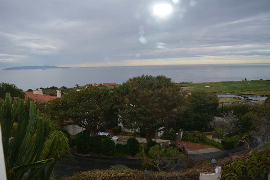 Building Photo - 32415 Aqua Vista Dr