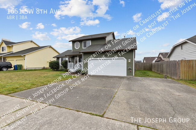 Building Photo - 1651 SW 8th Ave