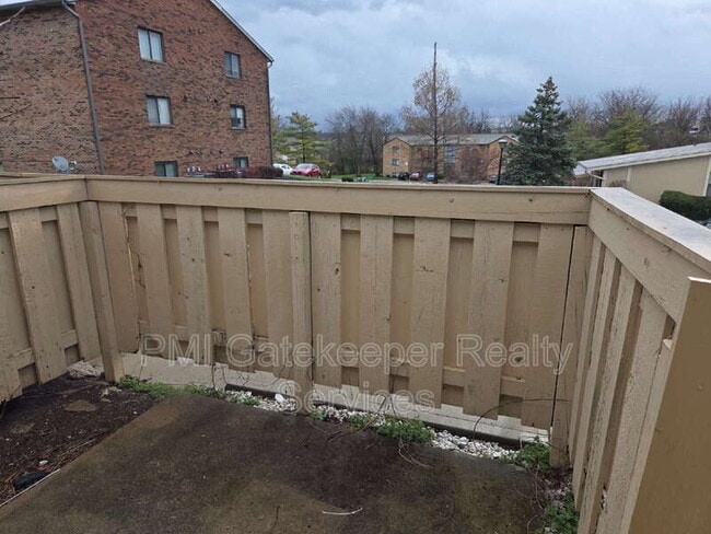 Building Photo - 9539 Olde Woods Dr