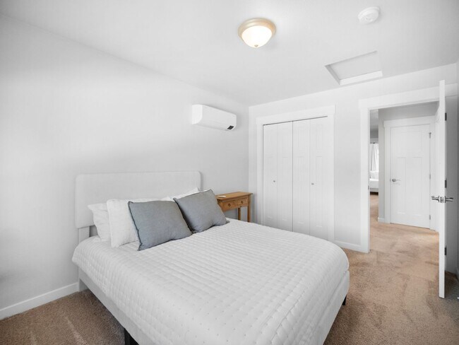 Building Photo - 3-Bedroom Home with Private Garage and Fen...