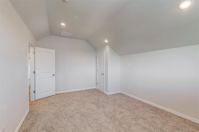 Building Photo - 1604 Treleven Ct