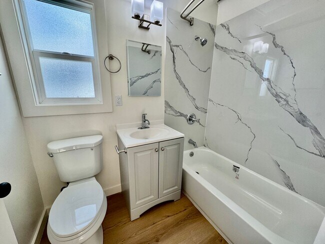 Building Photo - El Cerrito, Newly Renovated 2BR/1BA Upstairs Unit – Convenient Location!