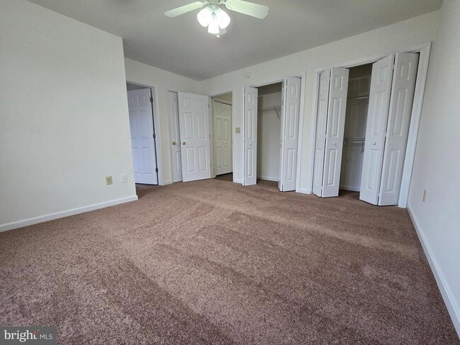 Building Photo - 116 Lowber St