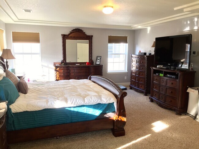 Building Photo - Parade of Homes Winner – Upgraded 4BD/3BA ...
