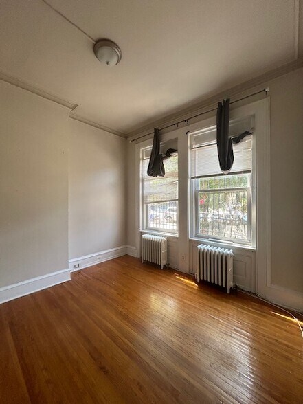 Building Photo - 4031 Locust St