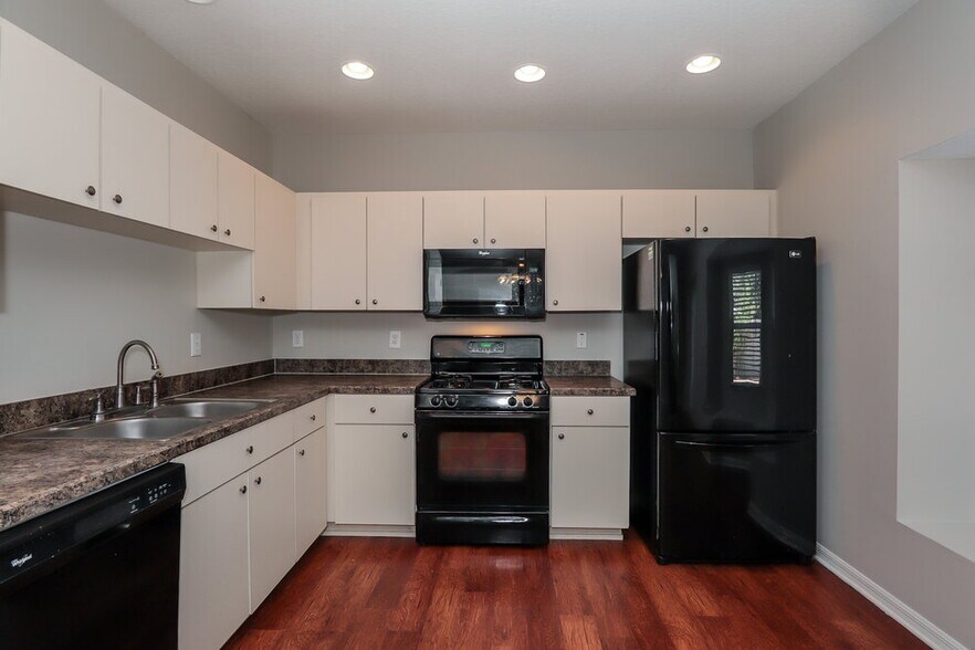 Building Photo - 11116 Newbridge Dr