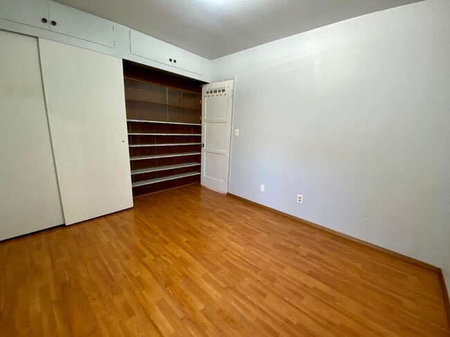Building Photo - 3616 Cosbey Ave