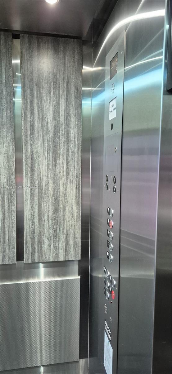 Building Photo - 2075 SW 122nd Ave