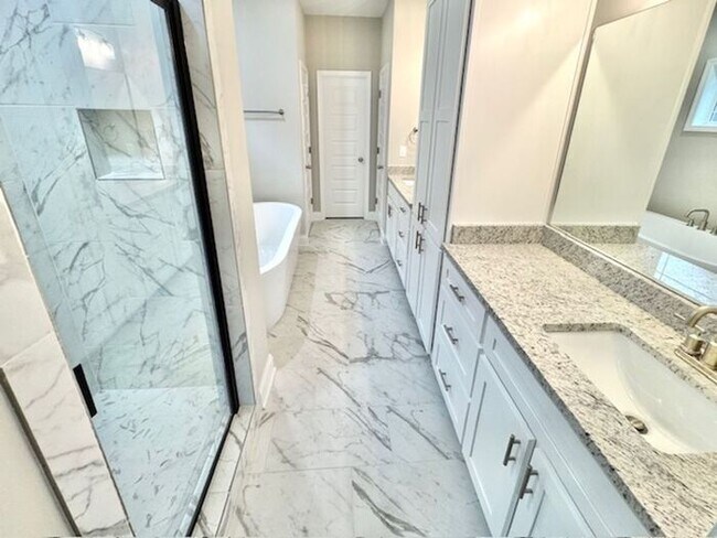 Building Photo - Now Leasing a Brand New 4-Bedroom 2.5 Bath Home in Cordova located off of Houston Levee and Walnu...