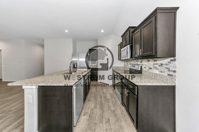 Building Photo - 9209 Leveret Ln