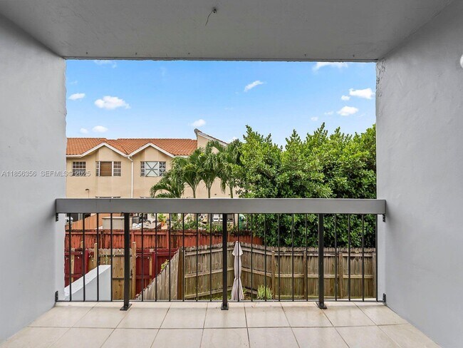 Building Photo - 13870 SW 62nd St