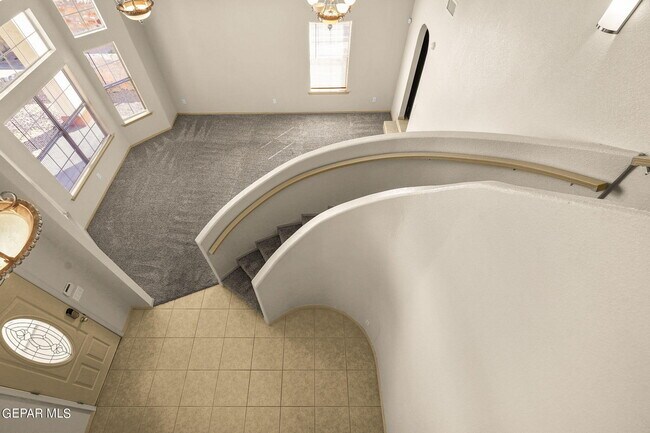 Building Photo - 6121 Byron St