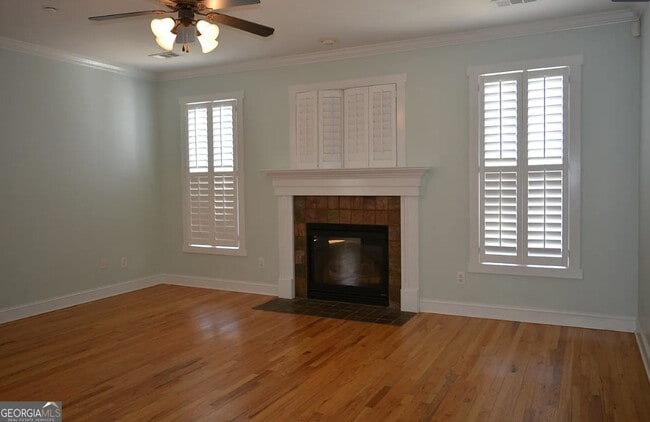 Building Photo - 130 Adam Ridge Ln