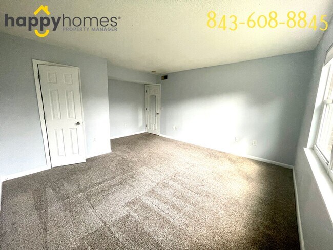 Building Photo - Updated 3 Bedroom, 2 Bath Condo in Carolina Cove of West Ashley!