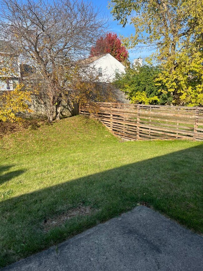Building Photo - 5104 Trotter Dr