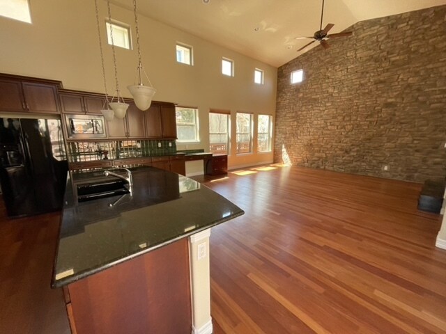 Building Photo - 8083 E 24th Dr