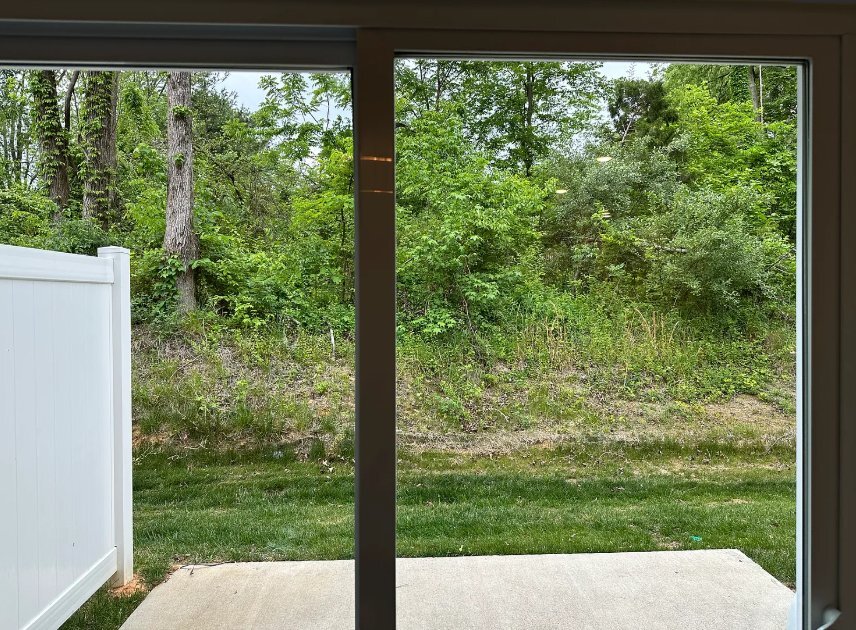 Building Photo - 3015 Seguaro Ln