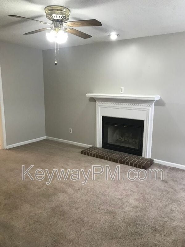 Building Photo - 2211 Birnam Pl