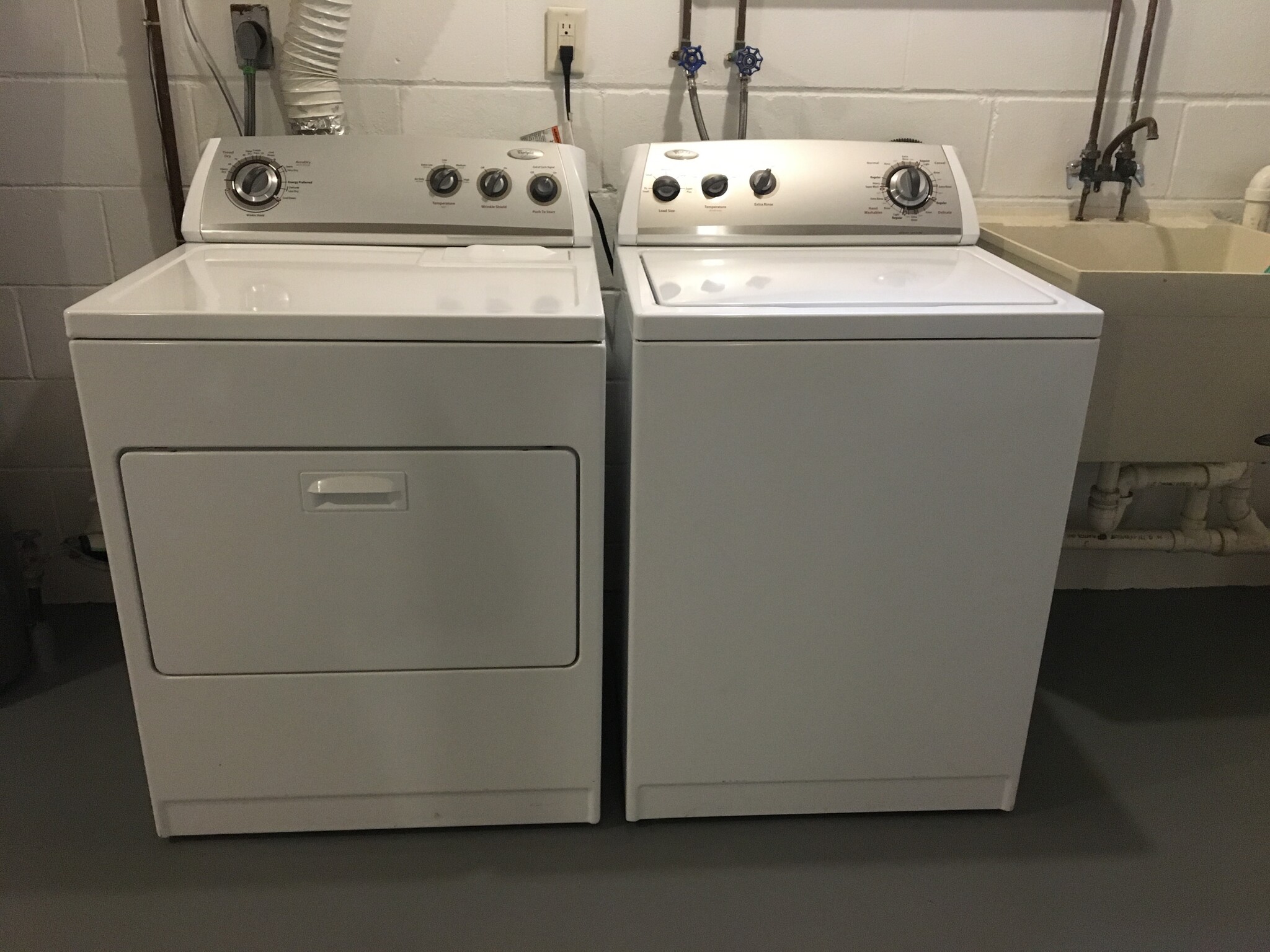 Every Unit comes with washer/dryer - 334 4th St N