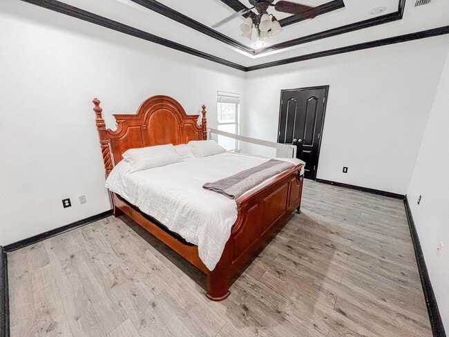 Building Photo - 10620 Porfirio Dr