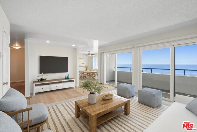 Primary Photo - 18004 Coastline Dr