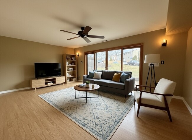 Building Photo - 1 Kings Ct