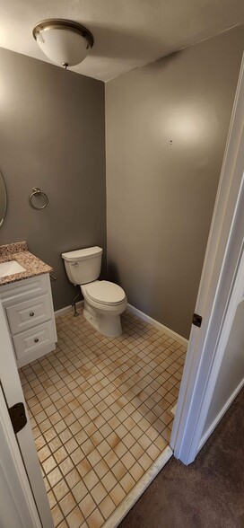 Building Photo - 7C Tamarac Dr