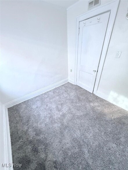 Building Photo - 3240 Sycamore Rd