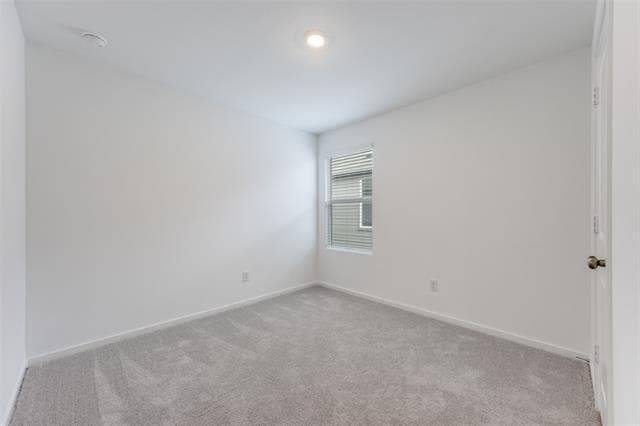 Building Photo - 3812 Ontario Wy