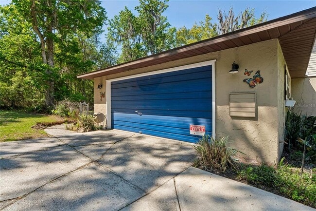 Building Photo - 20424 Marguerite Rd