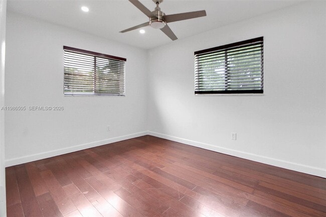 Building Photo - 6900 SW 104th St