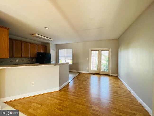 Building Photo - 16811 Sweeney Ln