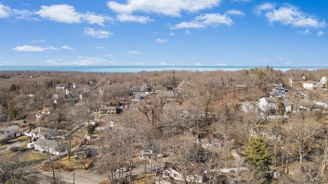 Building Photo - 7 Yucca Rd